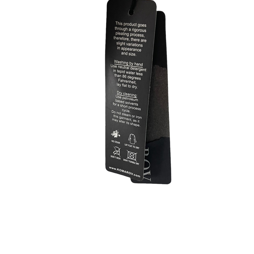 Komarov Silk Pleated Dress - Picture 6 of 6